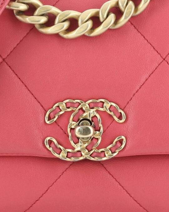 Chanel 101: The 19 Bag